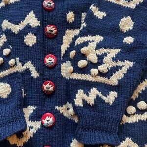 Liz Newman sweater 1987, blue + white, clay buttons XL